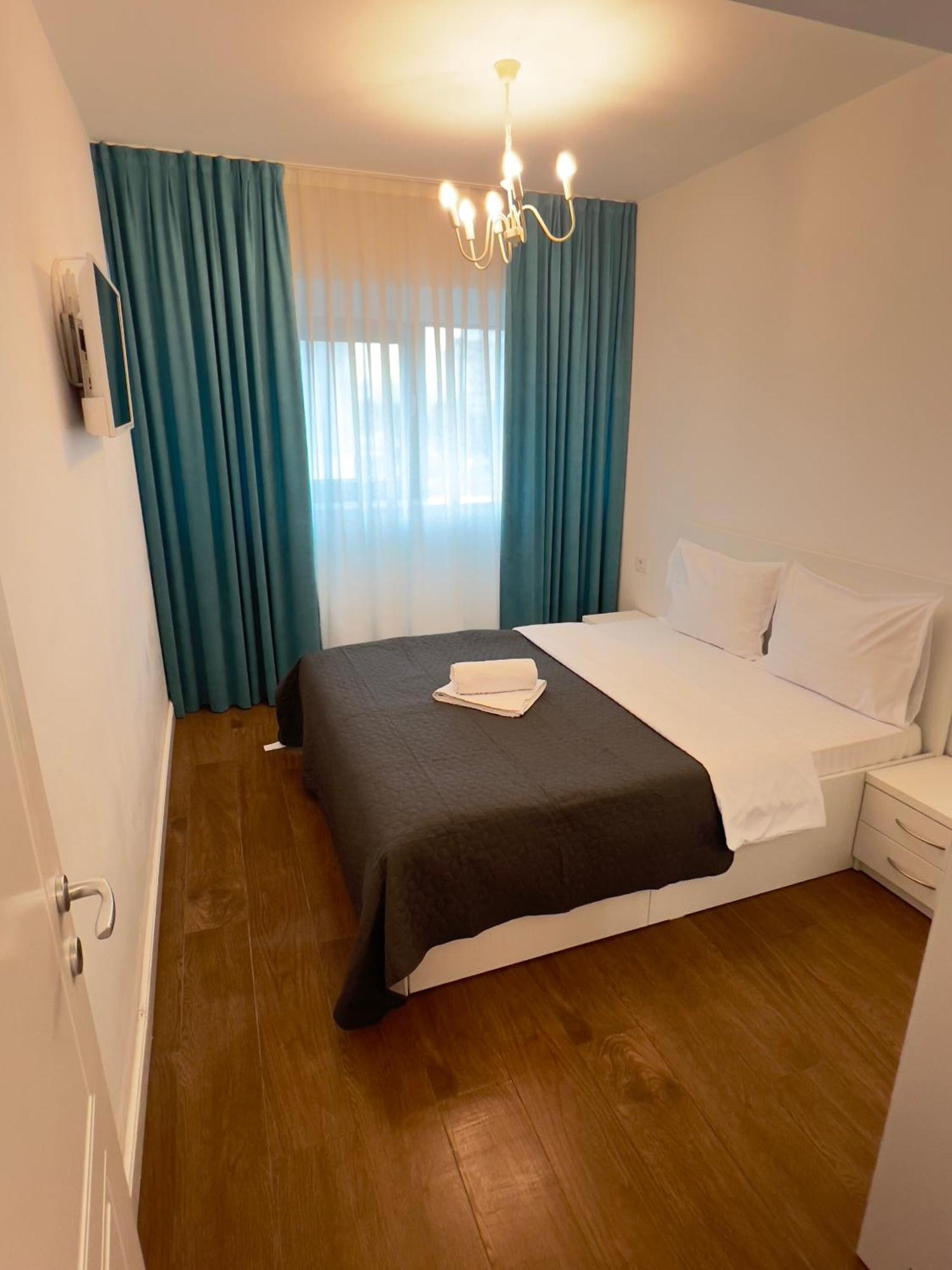Central Metropolitan Bright 2 Ясси Екстер'єр фото